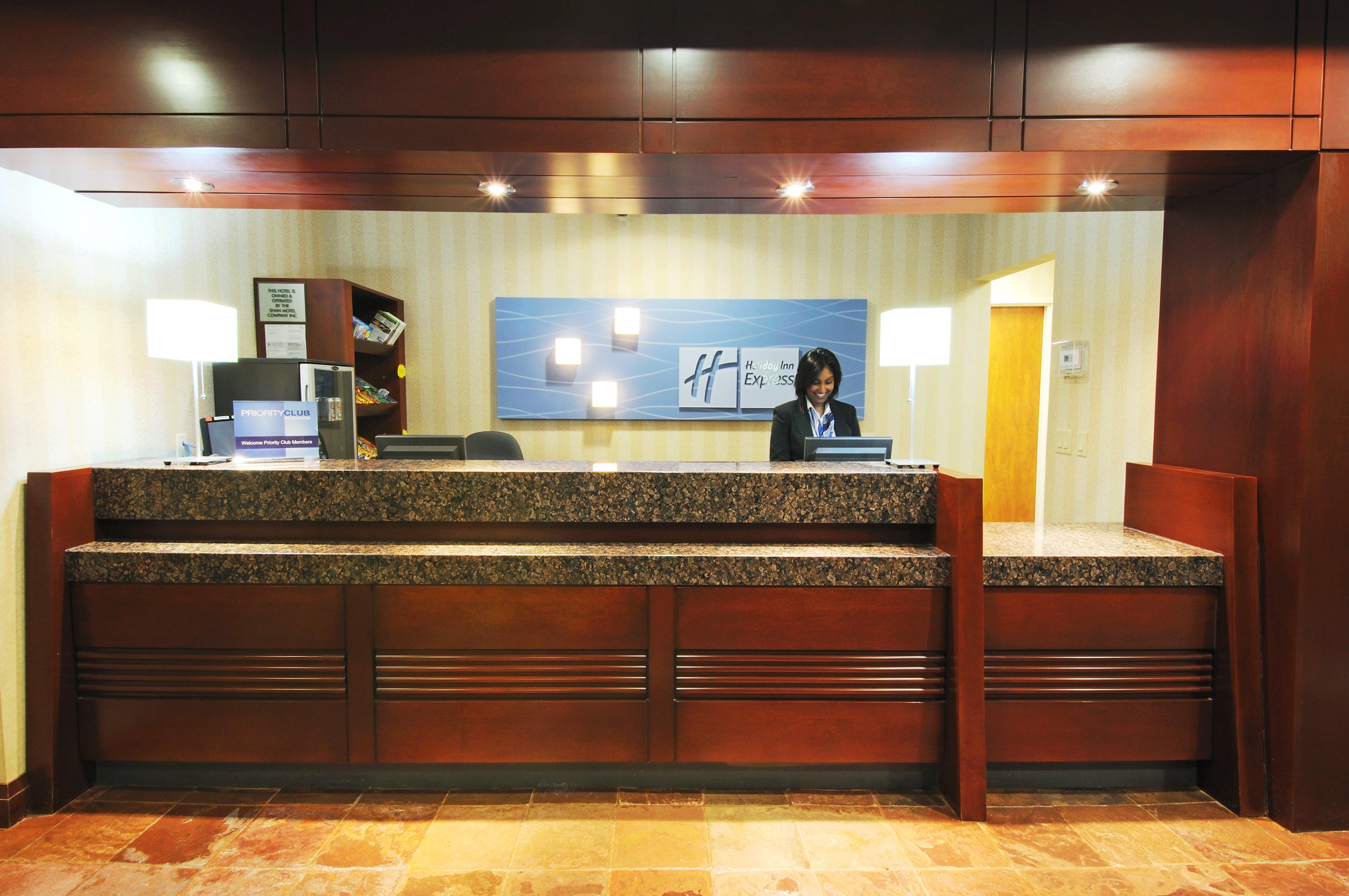Holiday Inn Express Brampton By Ihg Luaran gambar