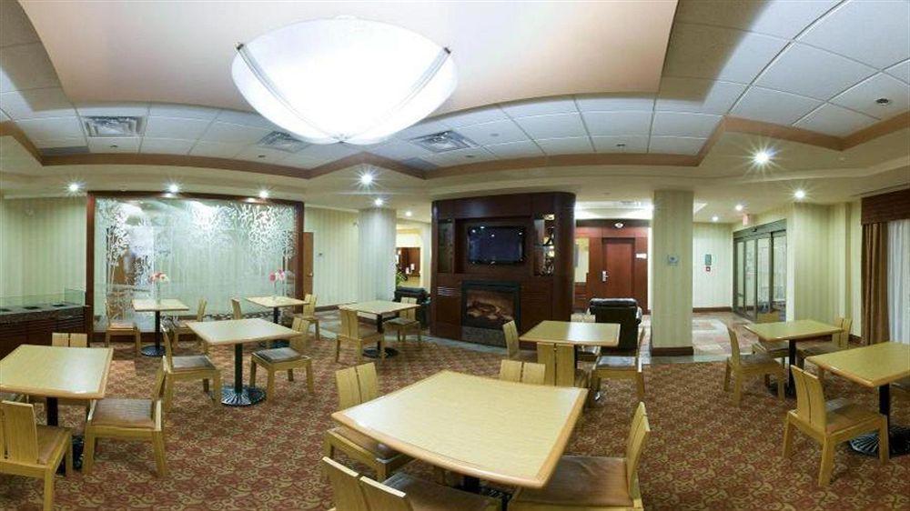 Holiday Inn Express Brampton By Ihg Luaran gambar