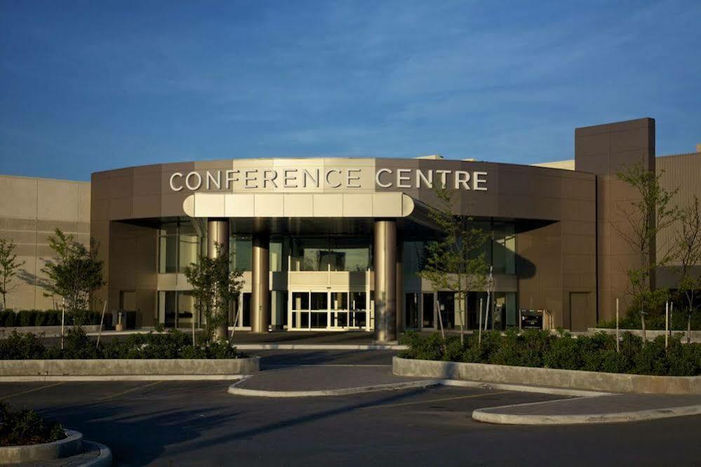 Holiday Inn Express Brampton By Ihg Luaran gambar
